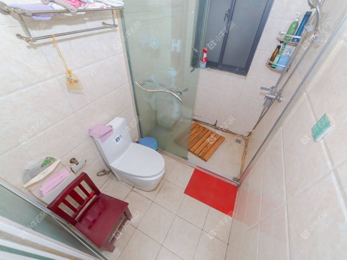 常州世茂香槟湖二期在租房源室内图_小牛看房