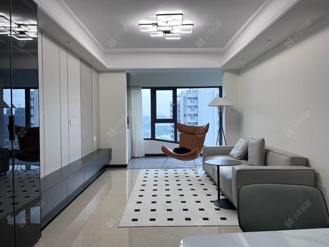 常州蓝光晶曜3室2厅2卫出租房源图片