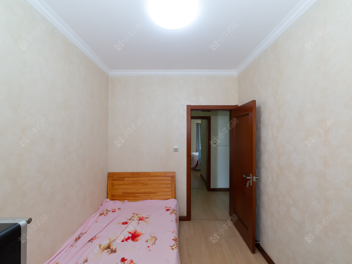 常州世茂香槟湖二期在售二手房源室内图_小牛看房