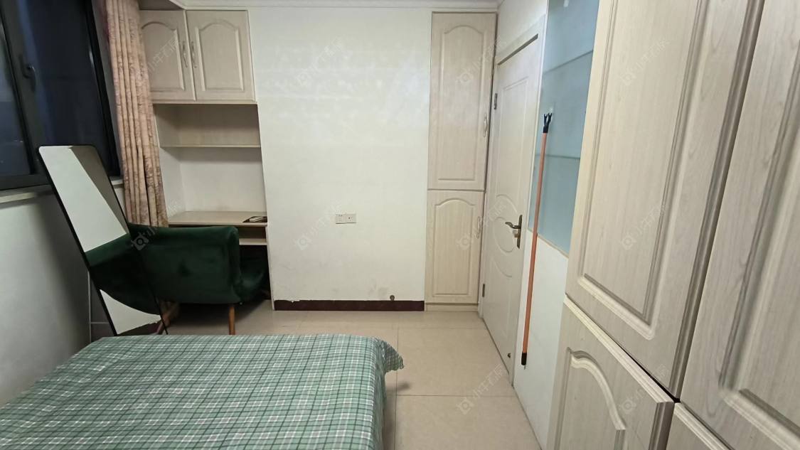 常州亚泰财富中心在租房源室内图_小牛看房