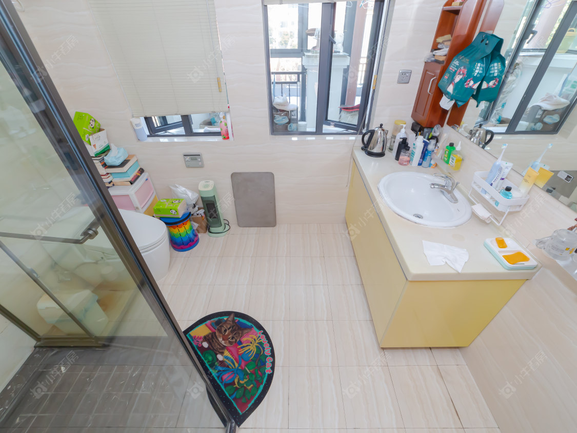 常州世茂香槟湖一期在售二手房源室内图_小牛看房