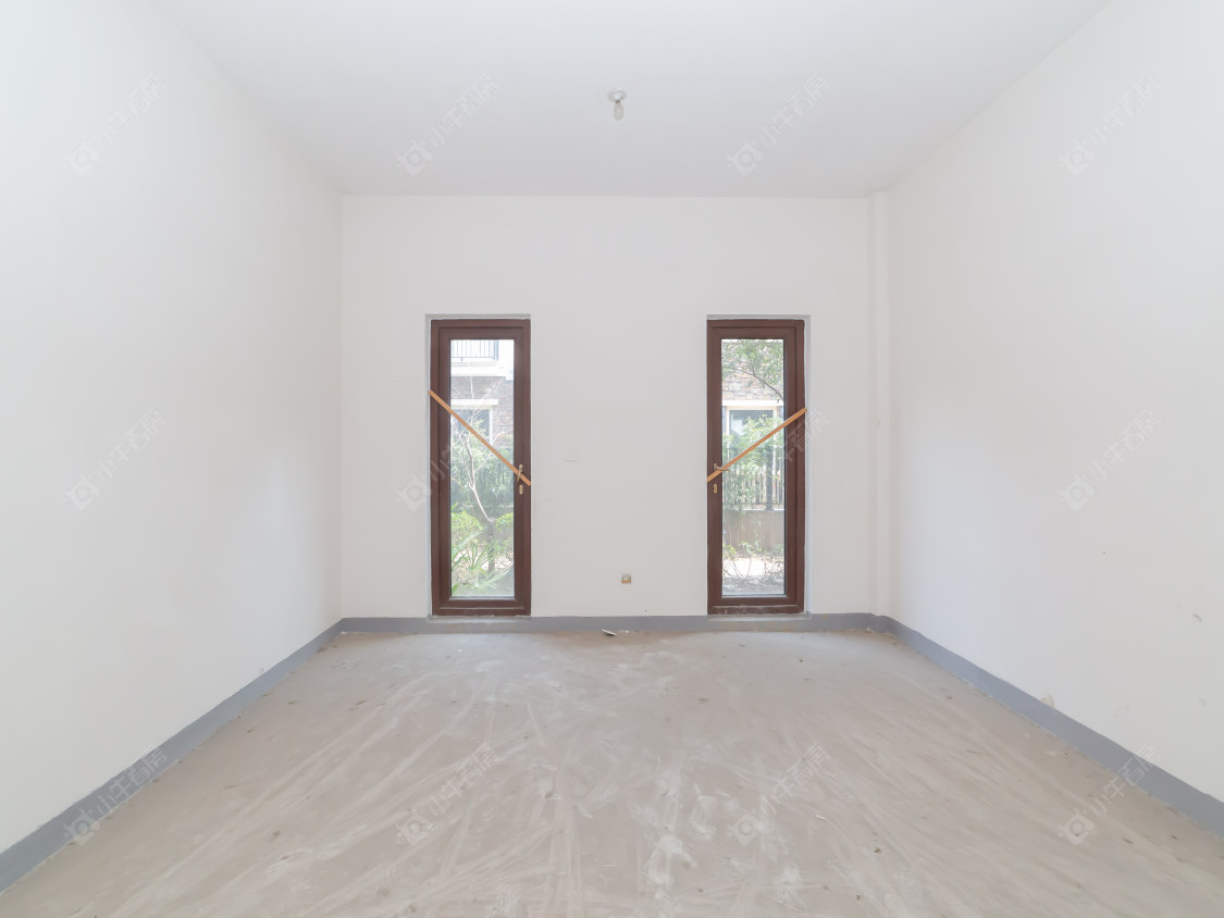 常州龙湖原山别墅区在售二手房源室内图_小牛看房