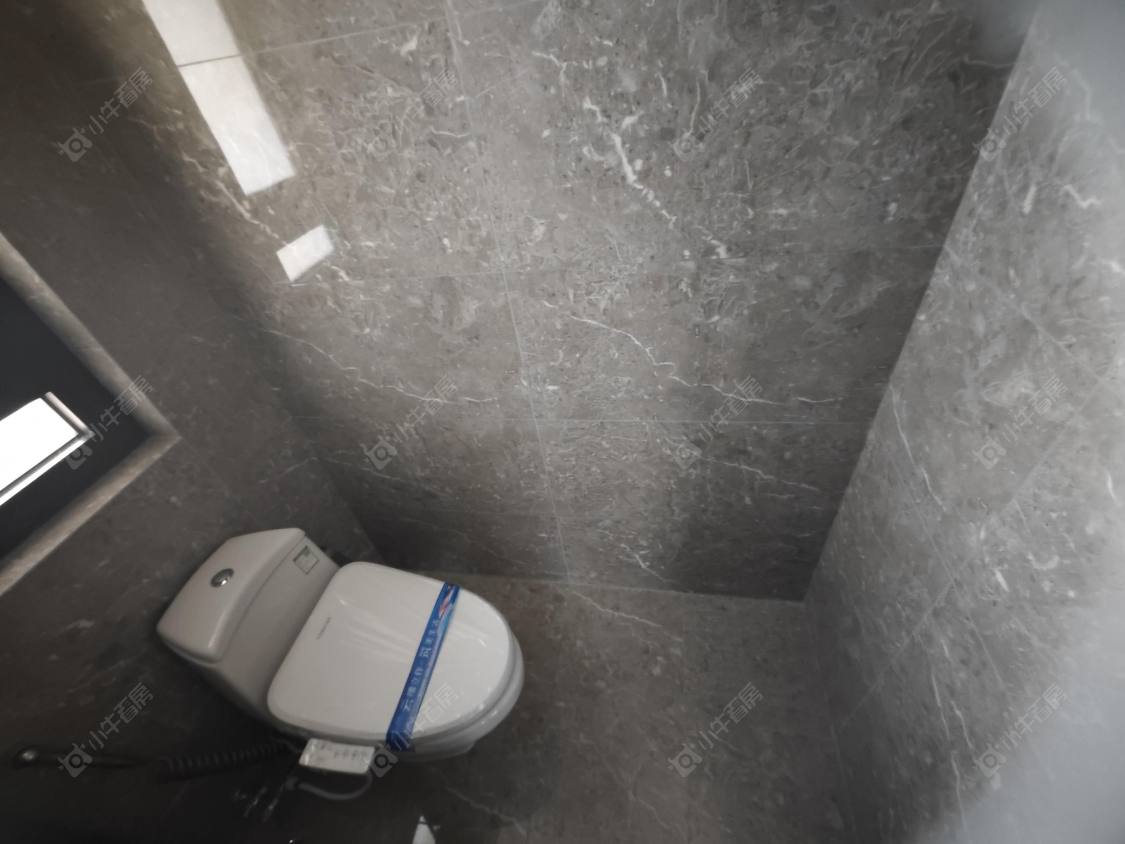 常州美的世茂云筑在租房源室内图_小牛看房