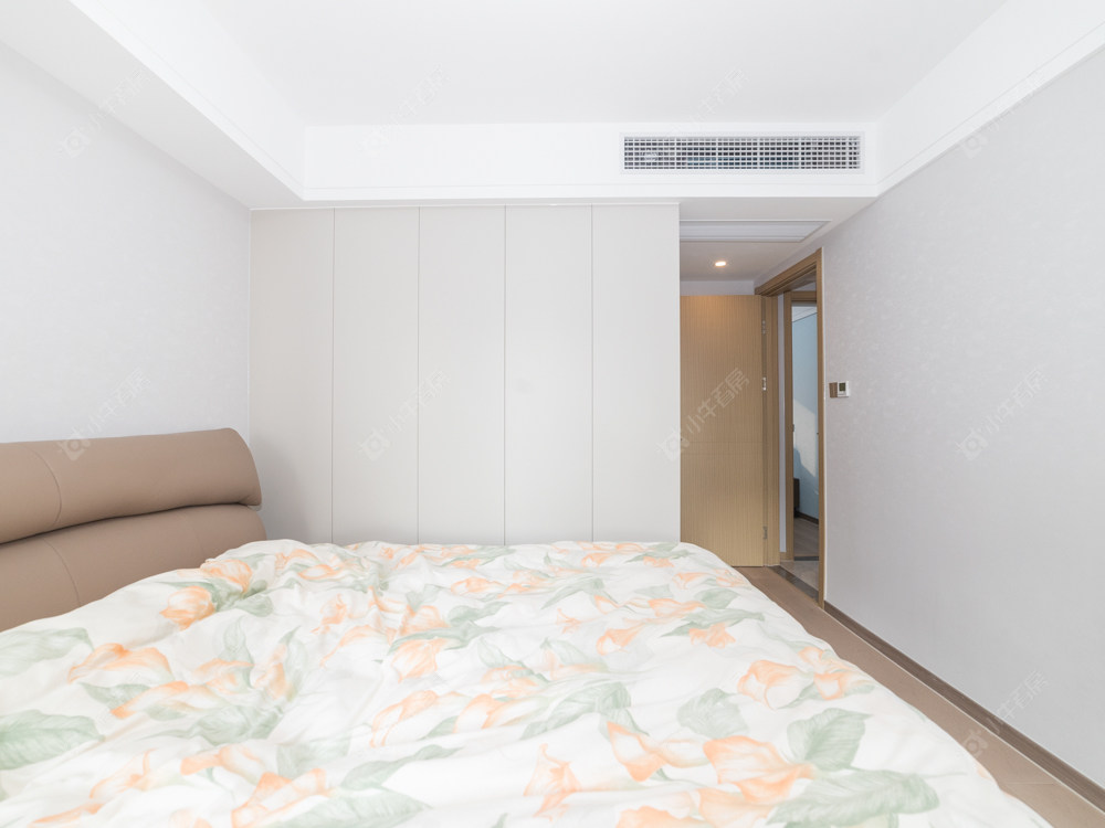 常州绿地香港名墩道在售二手房源室内图_小牛看房