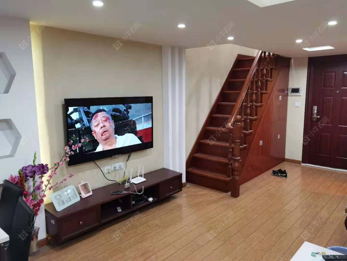 常州吾悦广场金苹果公寓在租房源_小牛看房