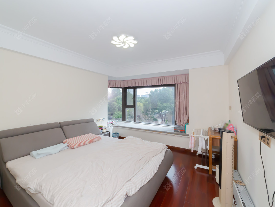 常州世茂香槟湖三期在售二手房源室内图_小牛看房