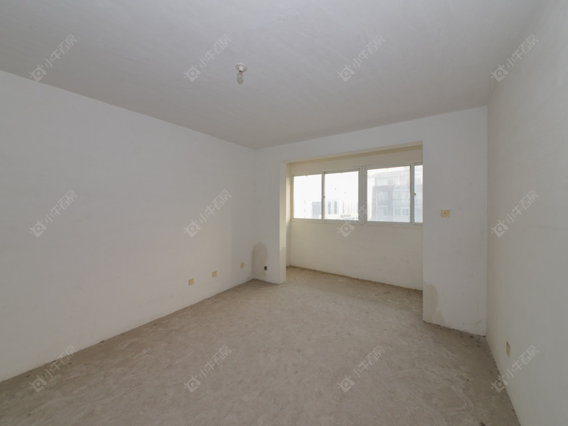 常州凤凰城在售二手房源室内图_小牛看房