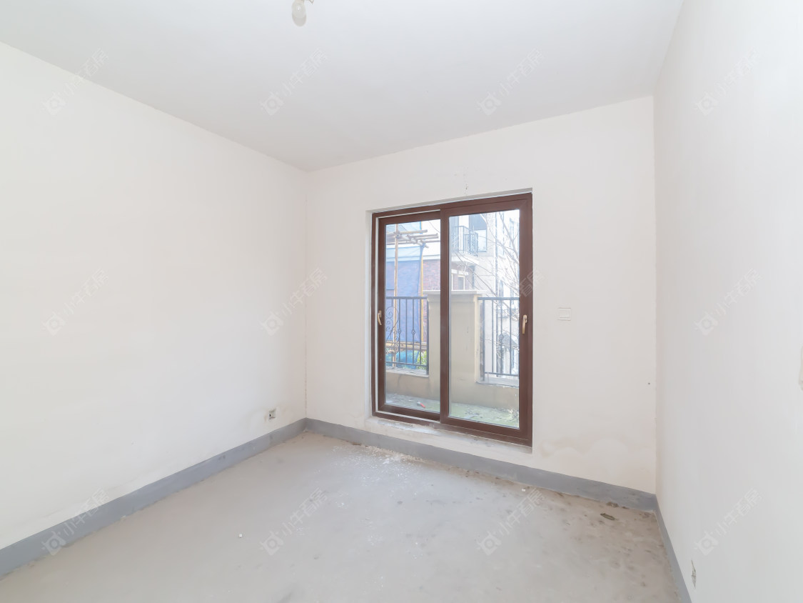 常州龙湖原山别墅区在售二手房源室内图_小牛看房