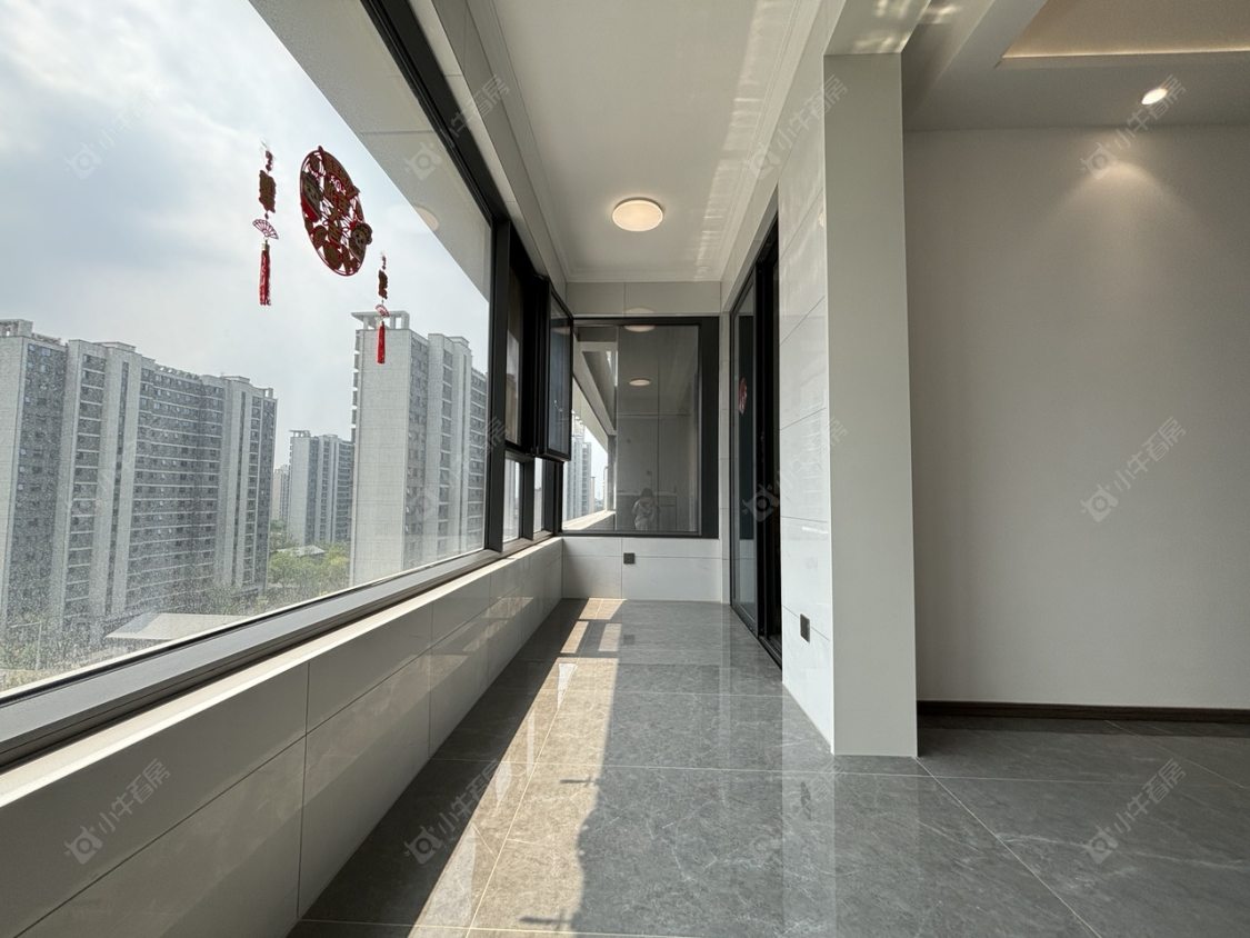 常州龙湖华盛·天曜在租房源室内图_小牛看房