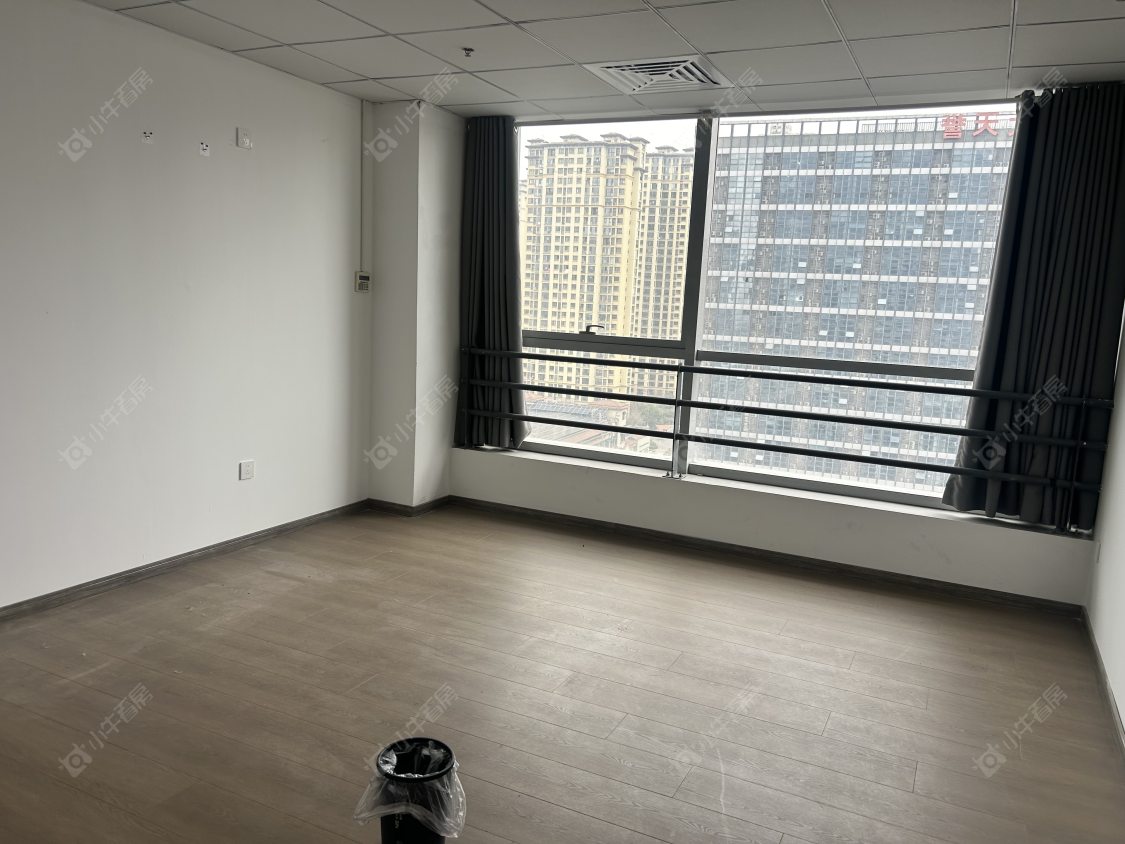 常州世贸大厦在租房源室内图_小牛看房