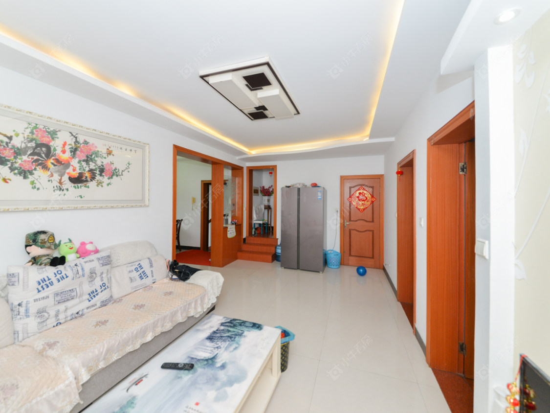 常州金湖花园4室2厅2卫在售二手房房源图片