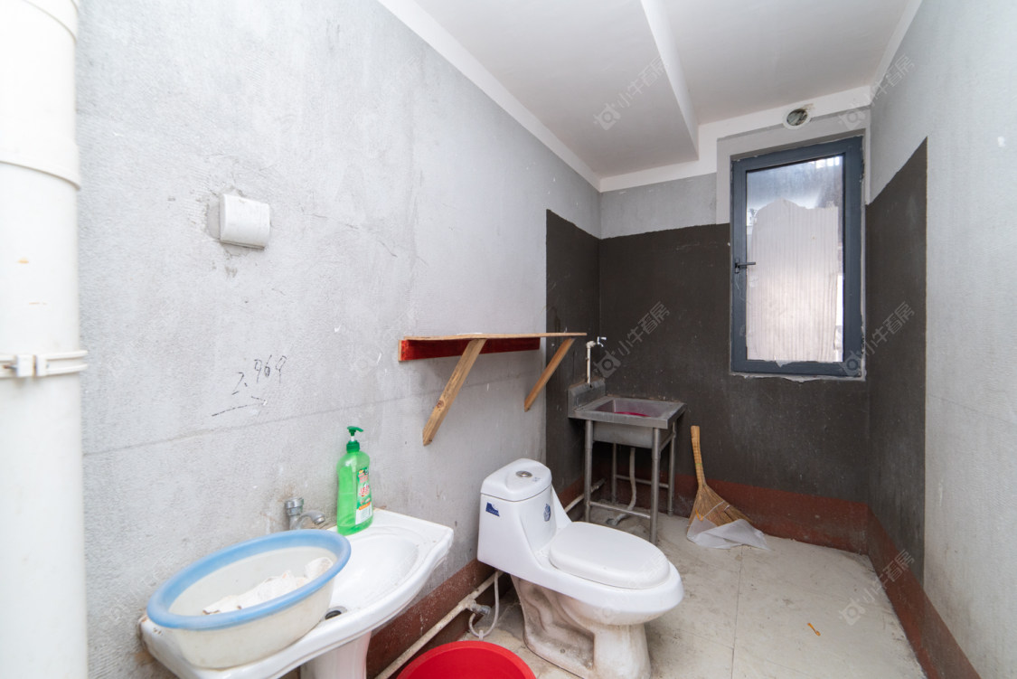 常州泰盈八千里在售二手房源室内图_小牛看房