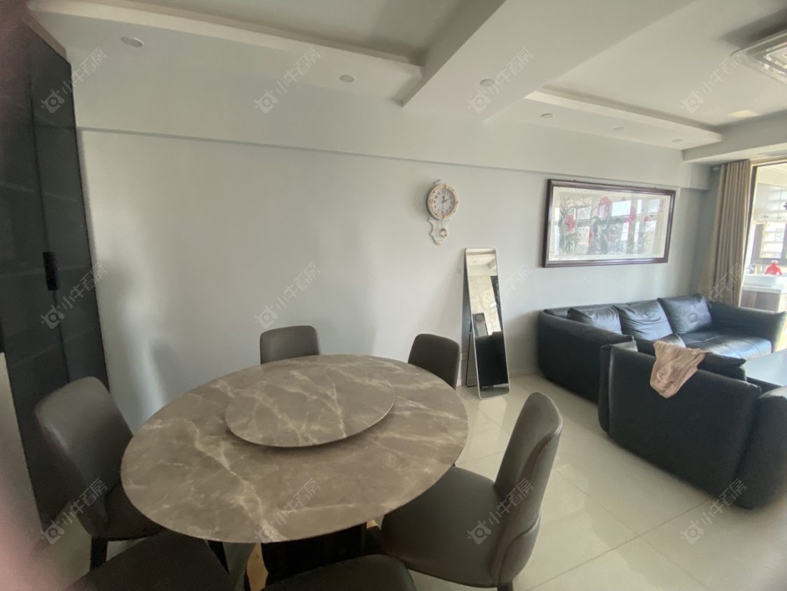 常州世茂香槟湖二期在租房源室内图_小牛看房