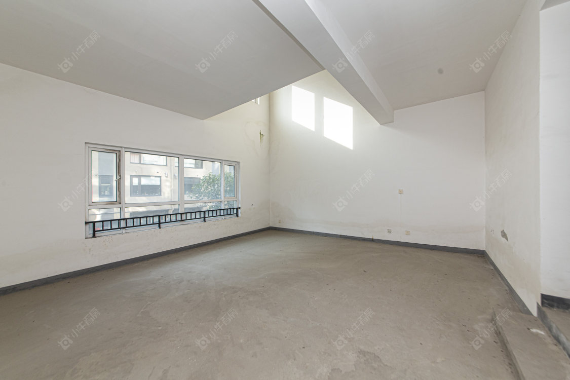 常州招商花园城别墅区在售二手房源室内图_小牛看房