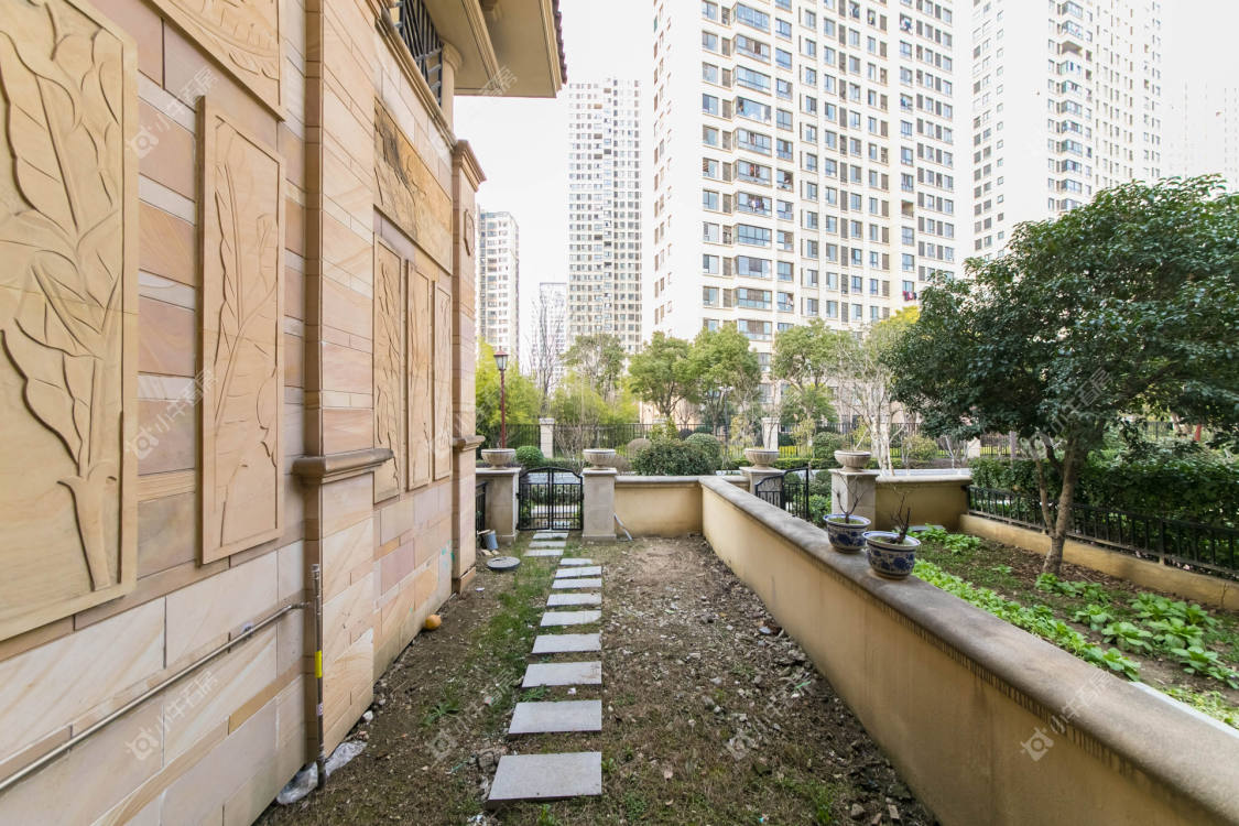 常州红星威尼斯庄园5室2厅4卫出租_小牛看房