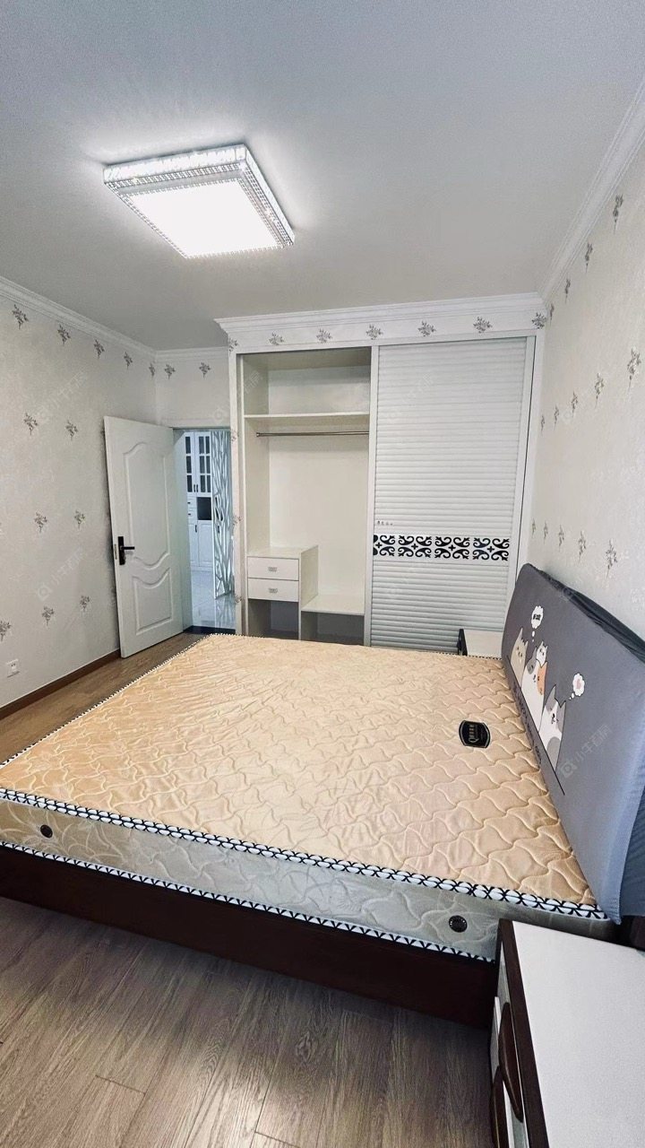 常州世茂香槟湖四期在租房源室内图_小牛看房