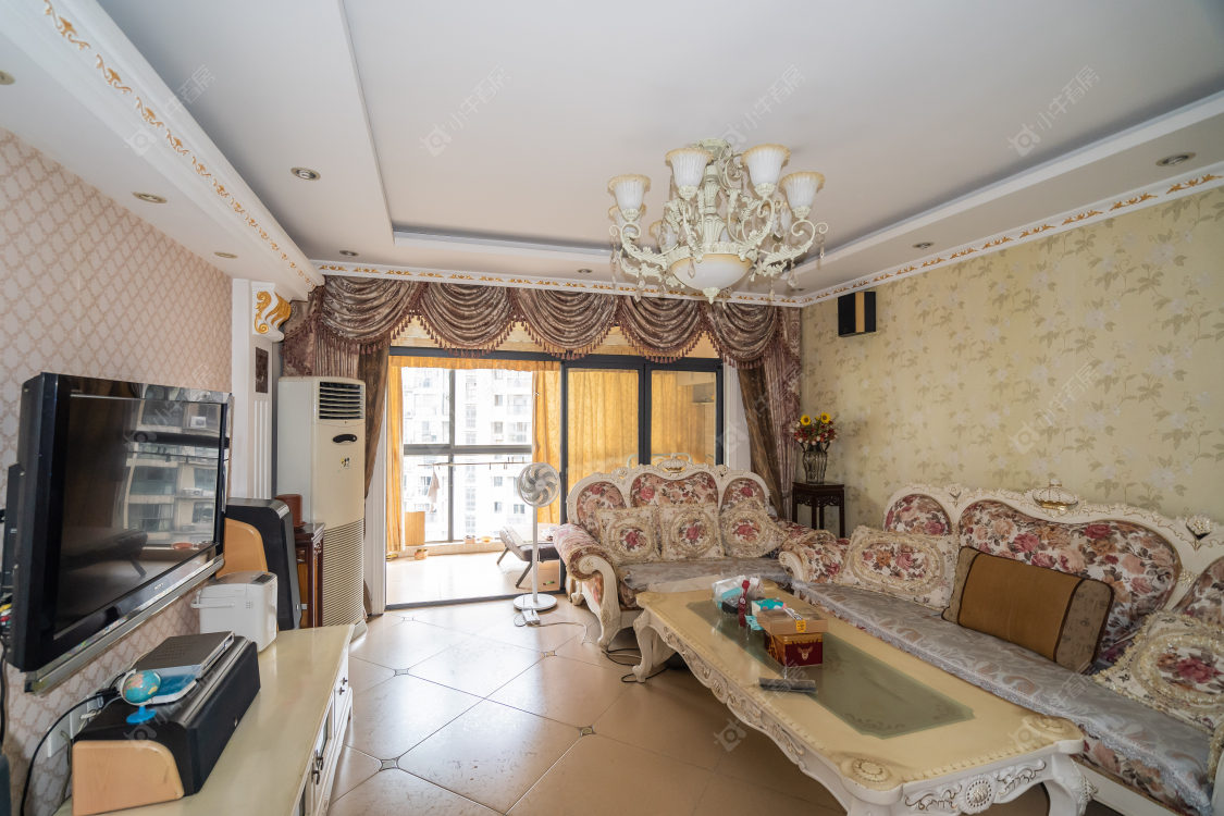 常州国泰新都4室2厅2卫在售二手房房源图片