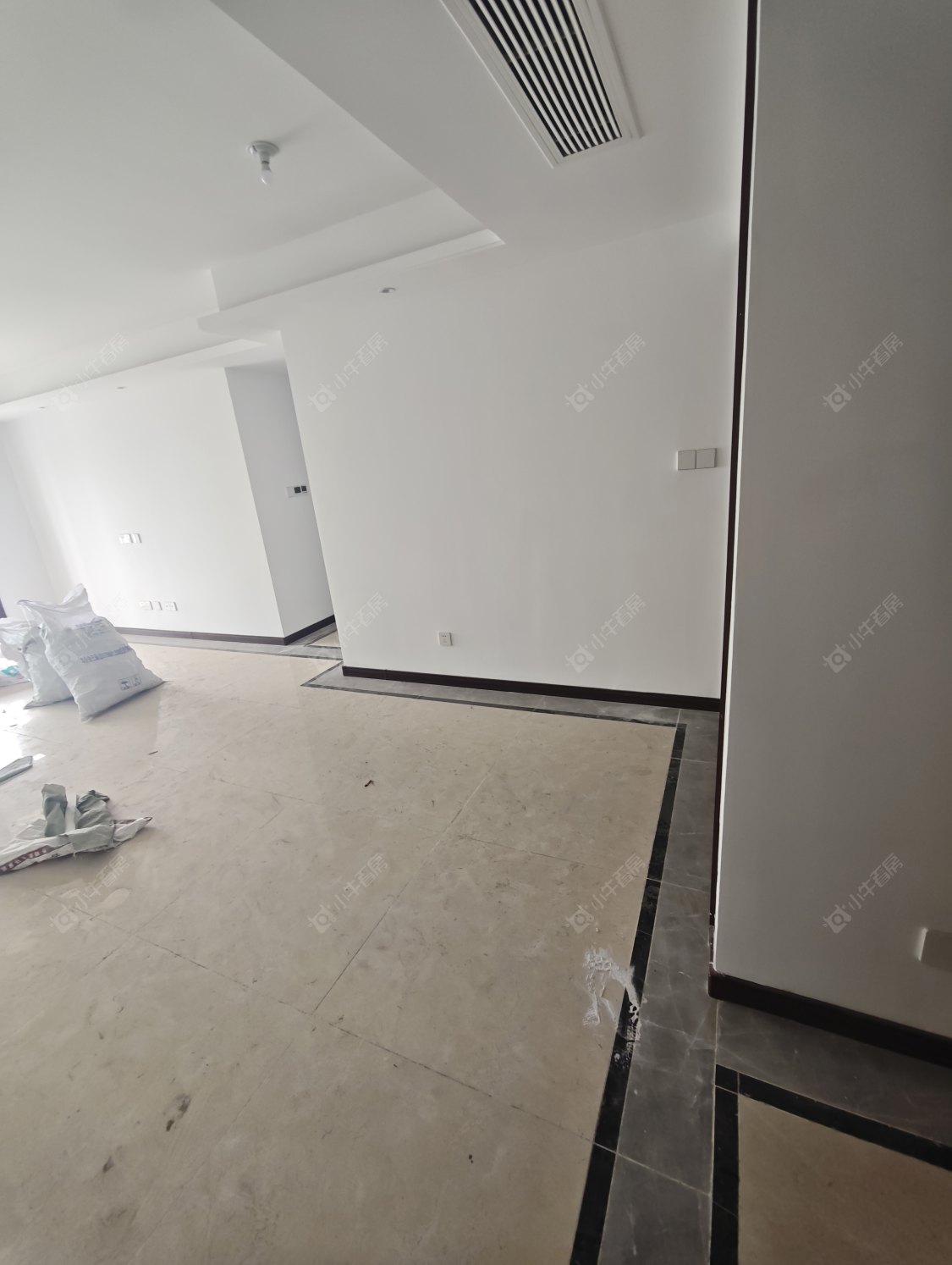 常州蓝光晶曜租房_蓝光晶曜4室2厅房源出租