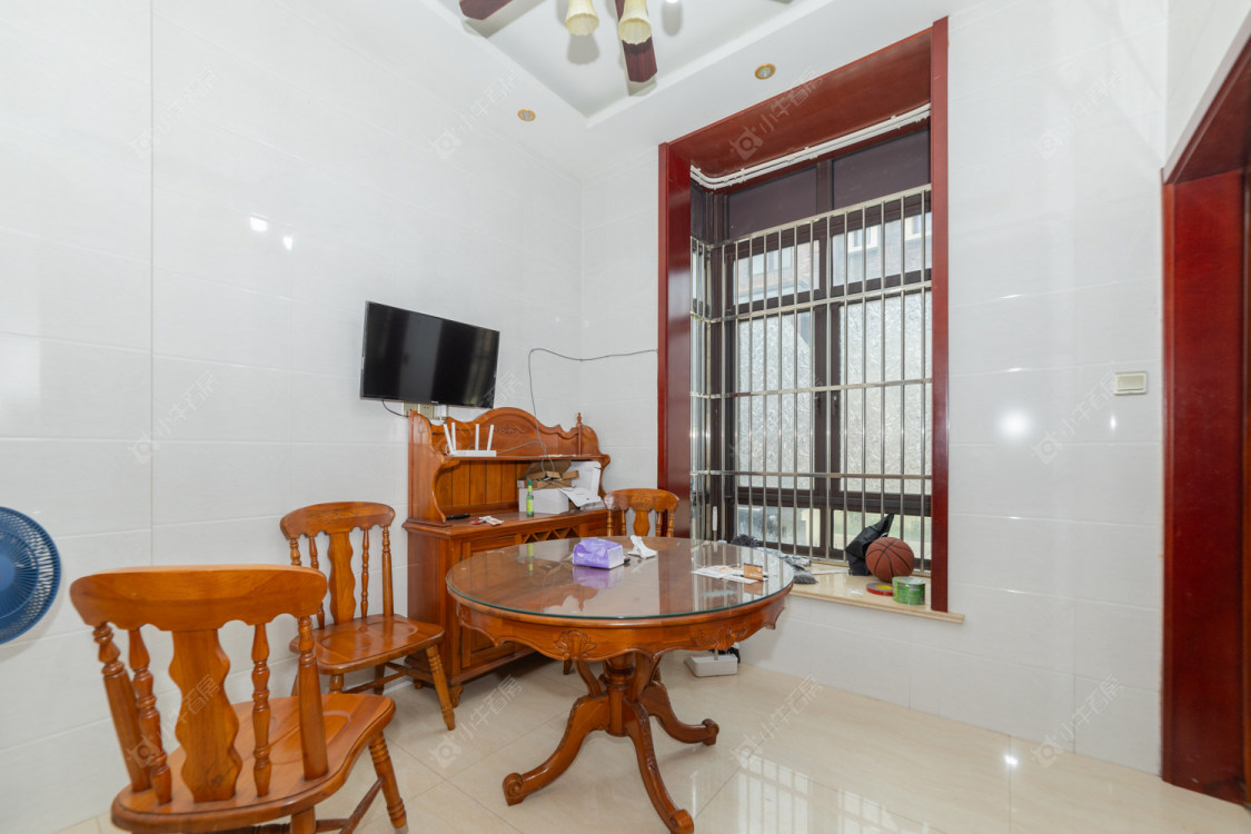 常州东渡海派青城在售二手房源室内图_小牛看房