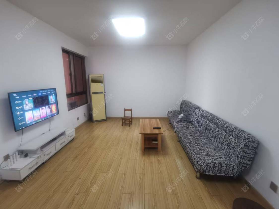 常州银河湾第一城二期3室2厅1卫出租房源图片