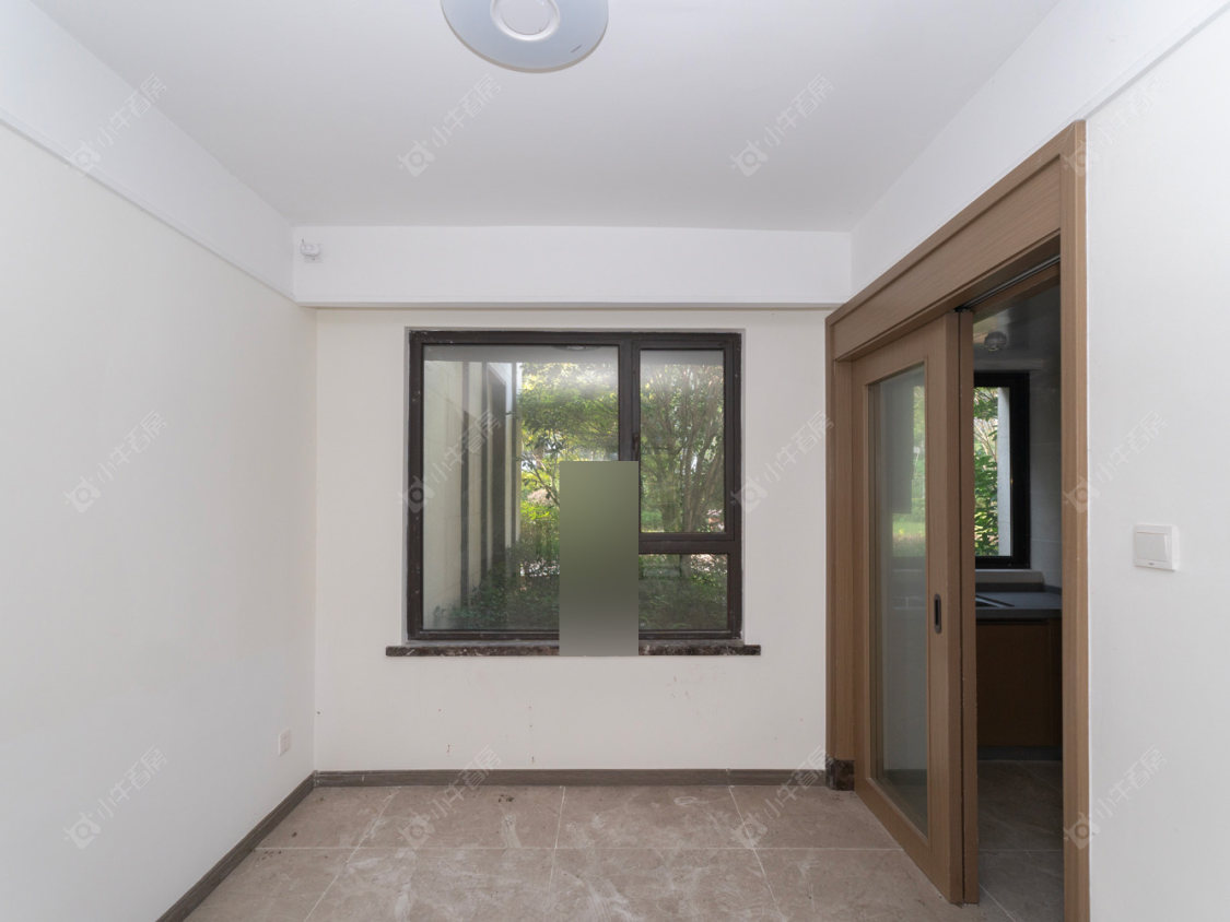 常州雅居乐山湖城湖畔小院在售二手房源室内图_小牛看房