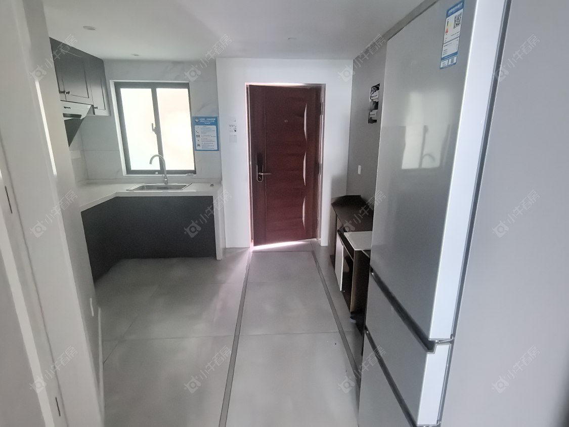 常州揽月湖畔商务广场在租房源室内图_小牛看房