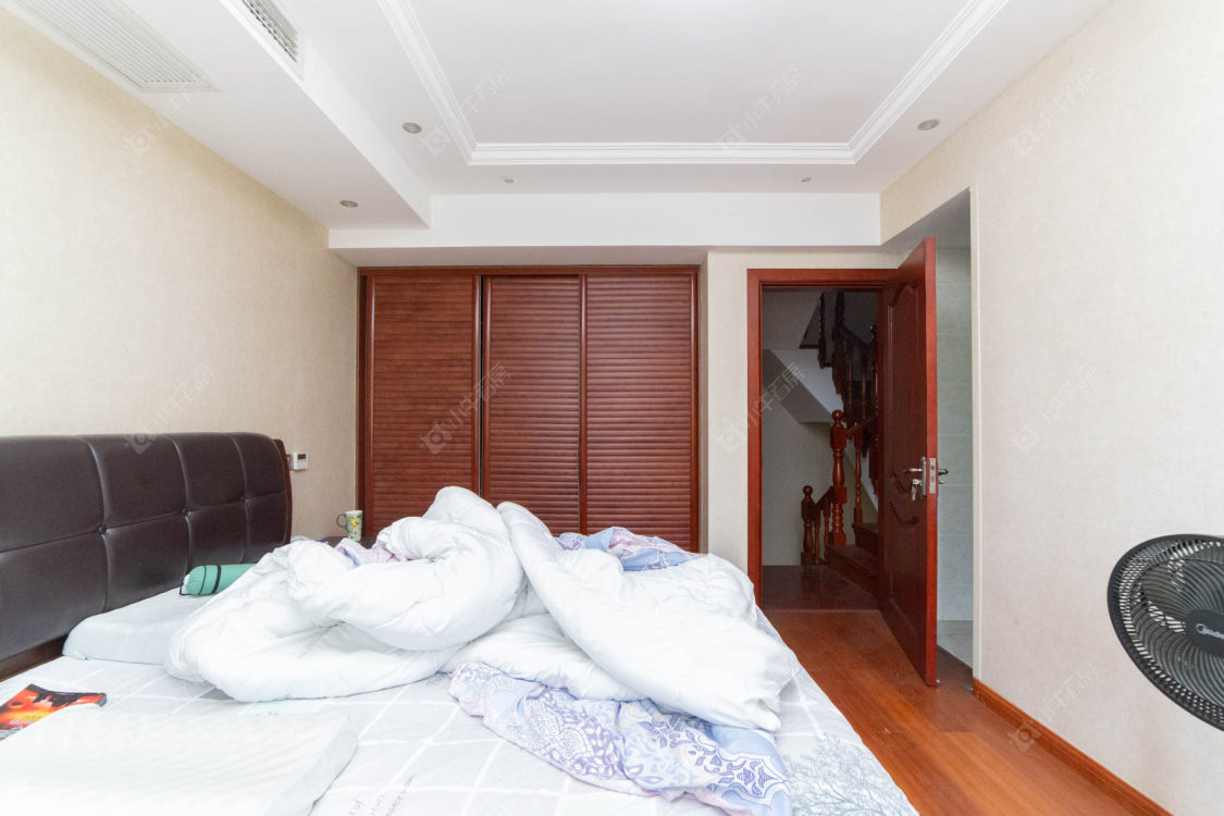 常州东渡海派青城在售二手房源室内图_小牛看房