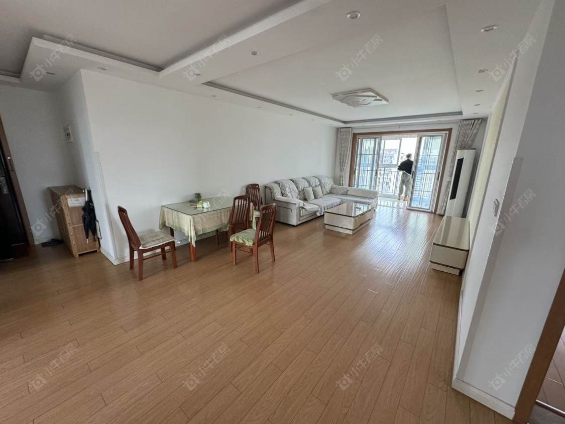 常州龙湖龙誉城三期4室2厅在租房源出租