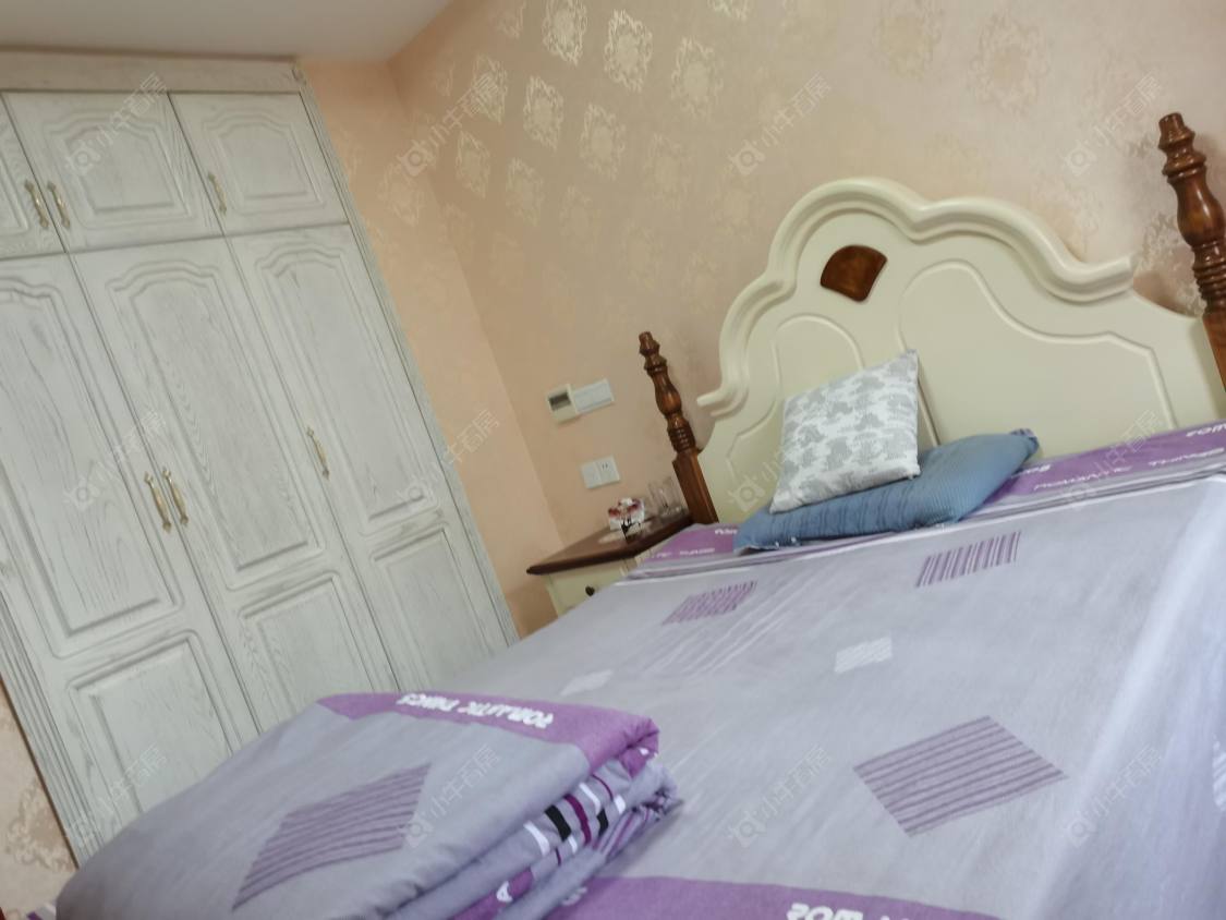 常州世茂香槟湖二期在租房源室内图_小牛看房