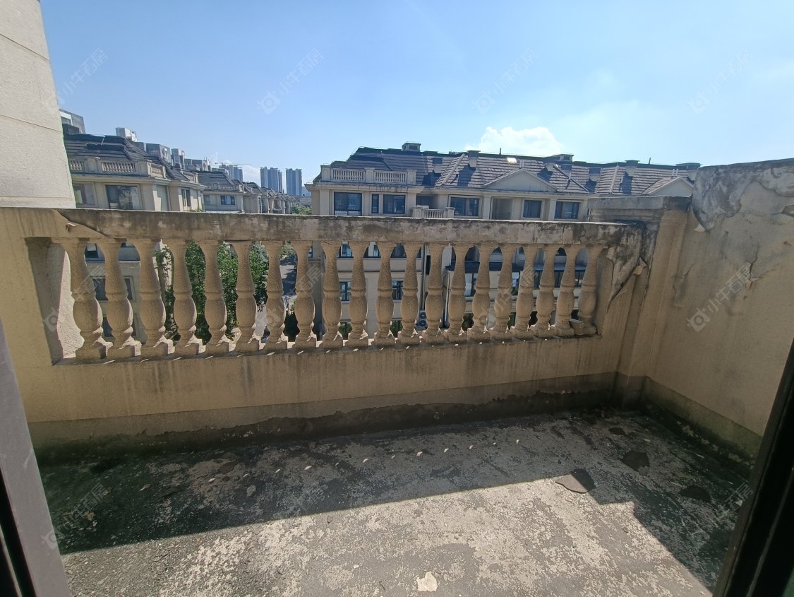 常州绿地香奈别墅区租房_绿地香奈别墅区5室房源出租