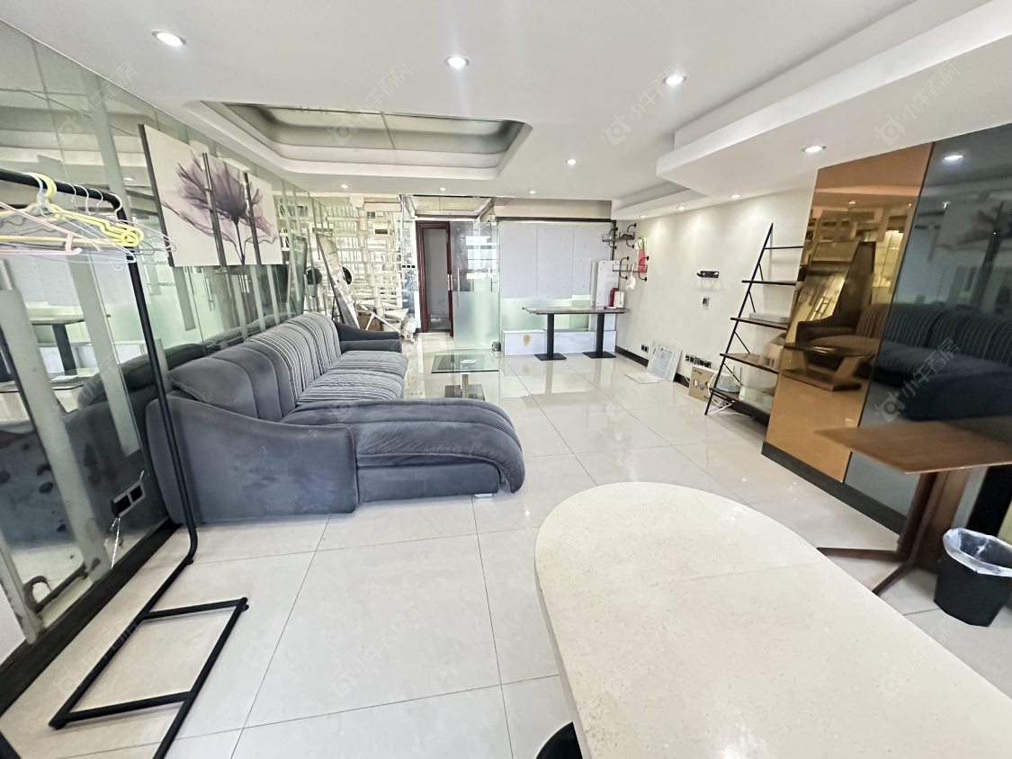 常州吾悦广场金苹果公寓在租房源室内图_小牛看房