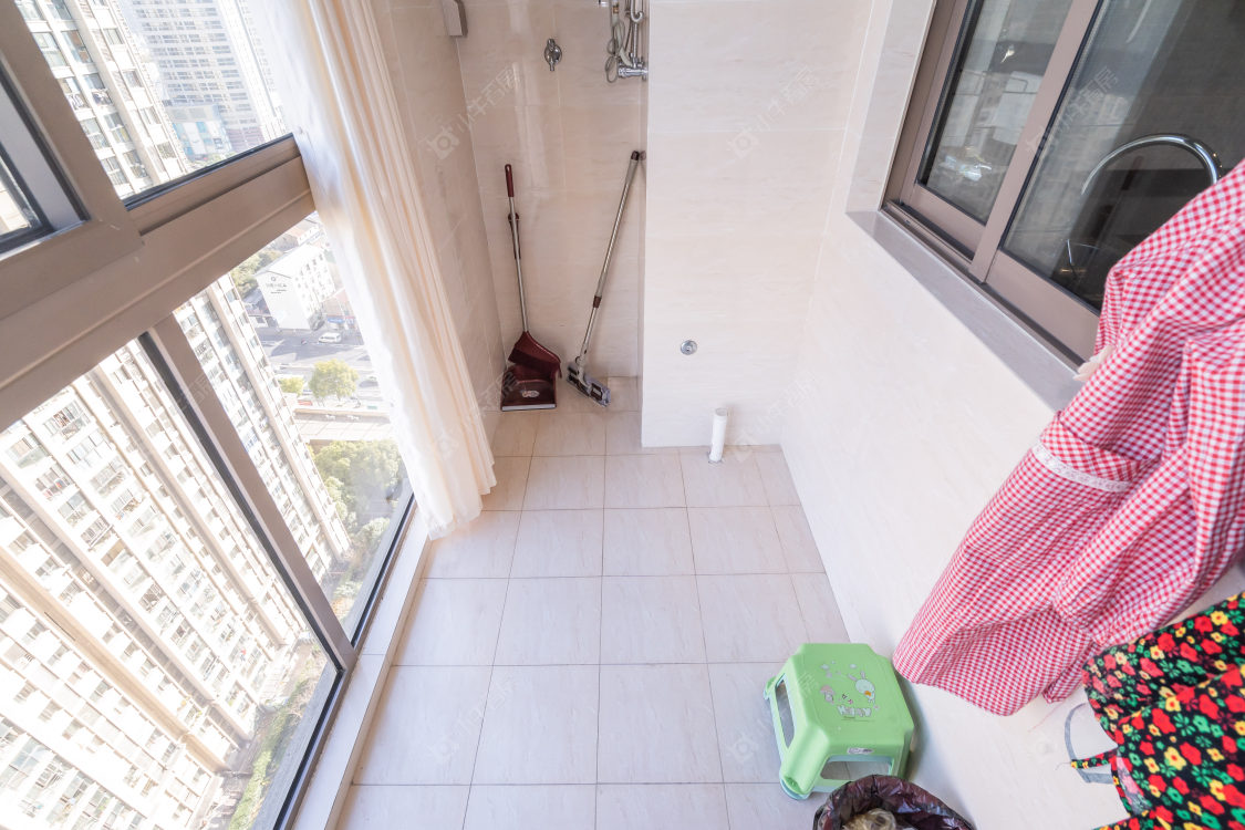 常州九洲新世界君玺在售二手房源室内图_小牛看房