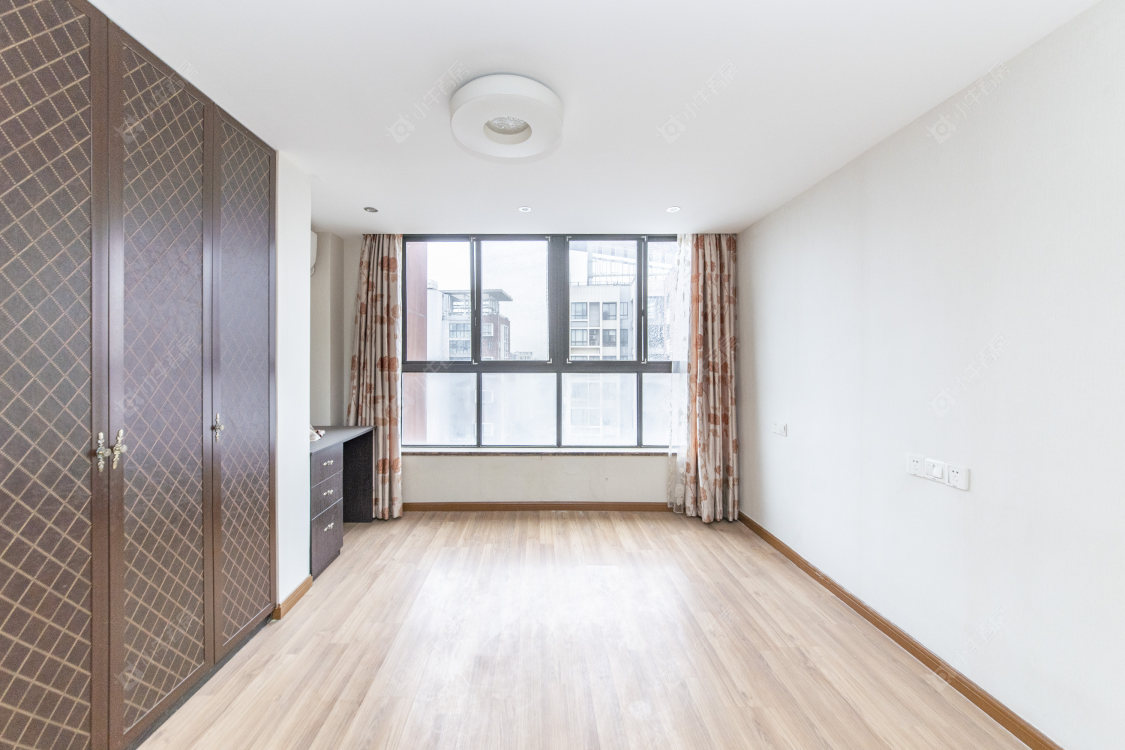 常州星河国际二区在售二手房源室内图_小牛看房