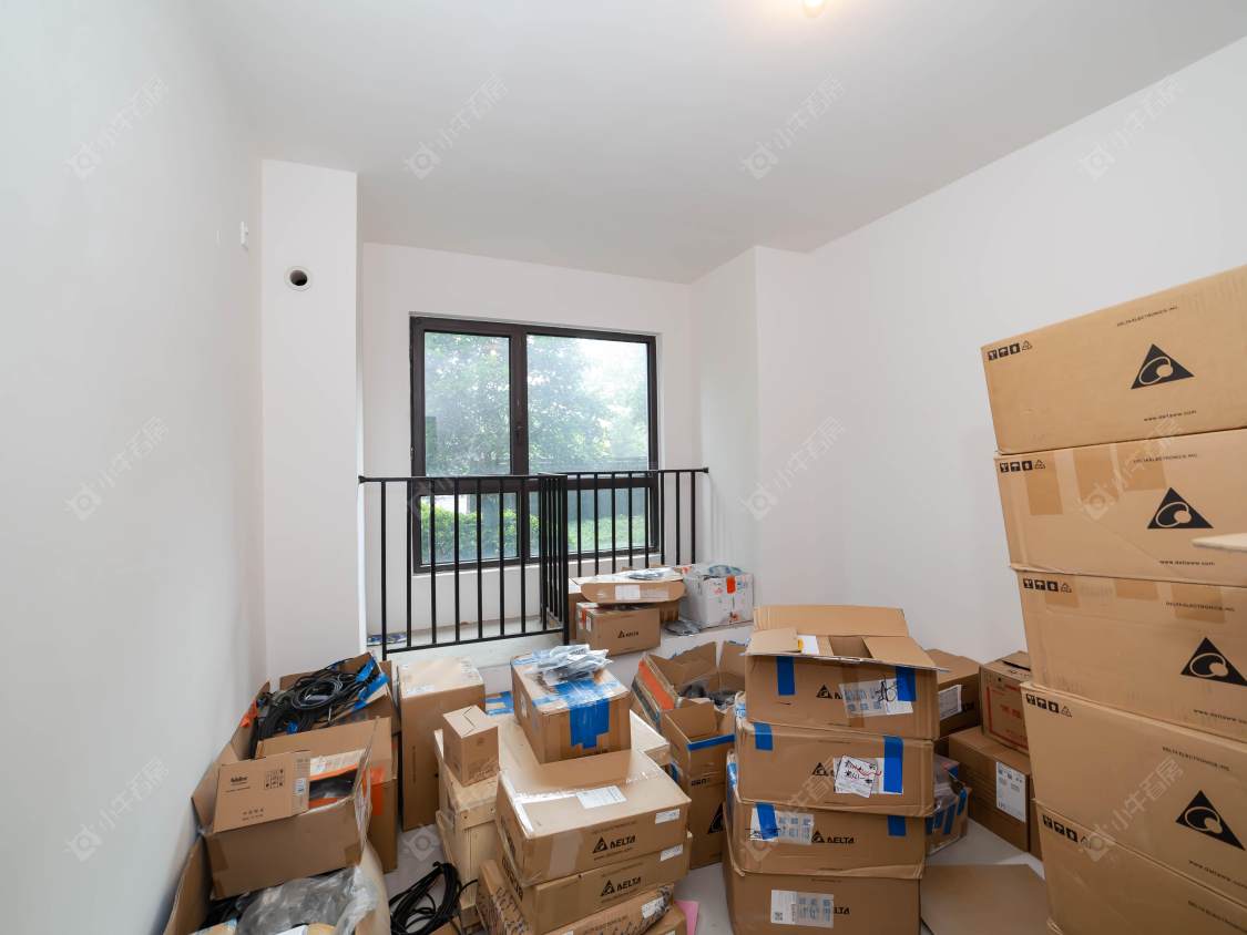 常州世茂香槟湖四期在售二手房源室内图_小牛看房