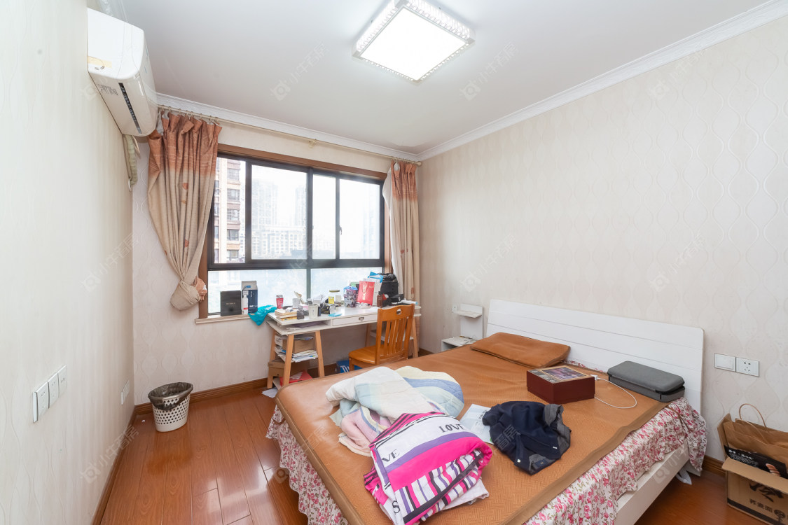 常州绿地世纪城二期在售二手房源室内图_小牛看房