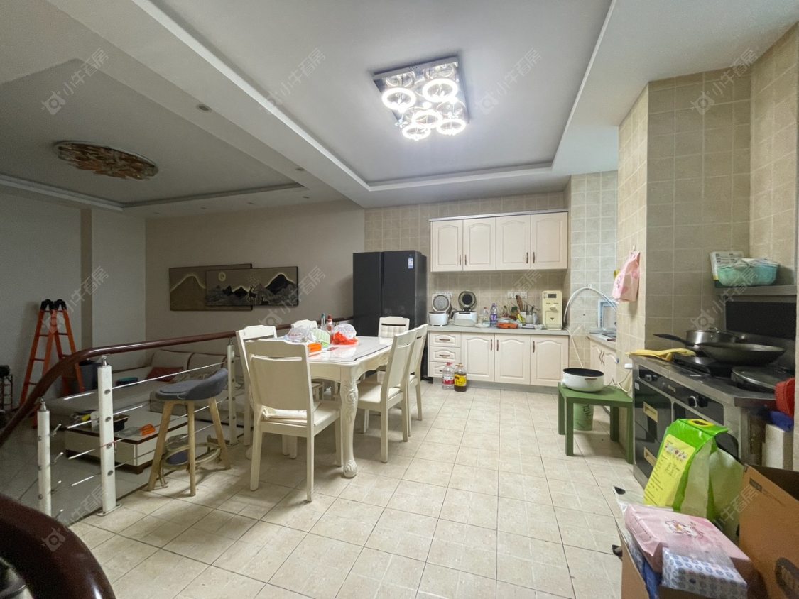 常州吾悦广场金苹果公寓租房_小牛看房