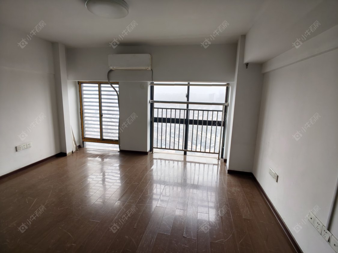 常州港龙尚层在租房源室内图_小牛看房