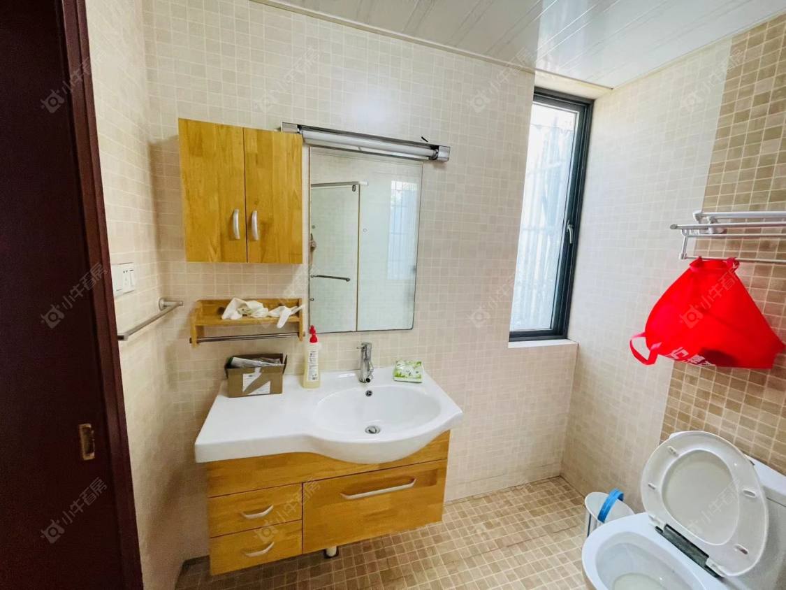 常州腾龙苑西区在租房源室内图_小牛看房