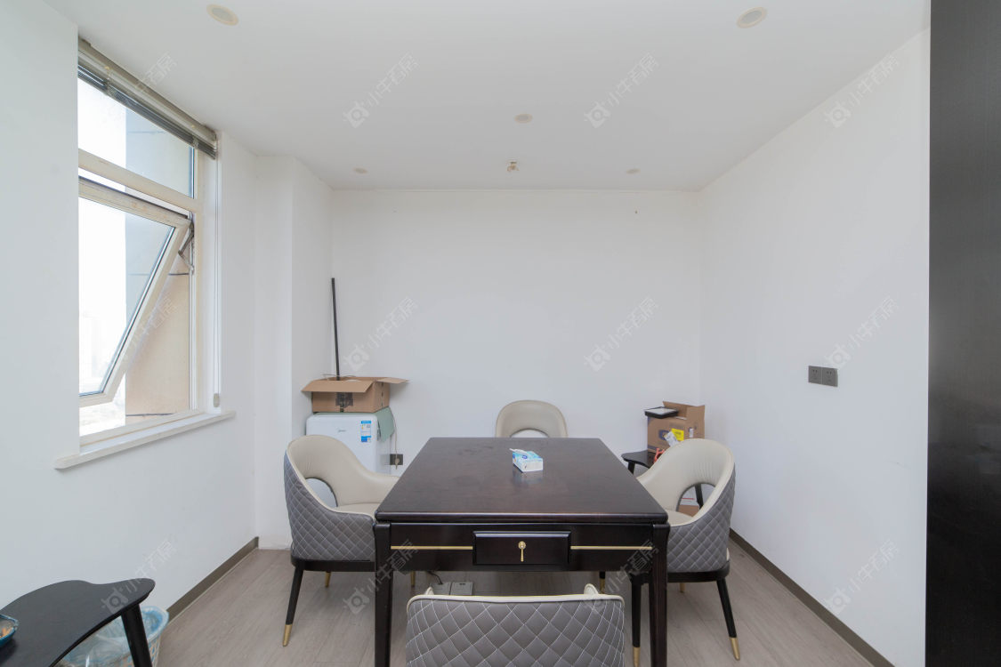 常州朗诗邻里中心在售二手房源室内图_小牛看房