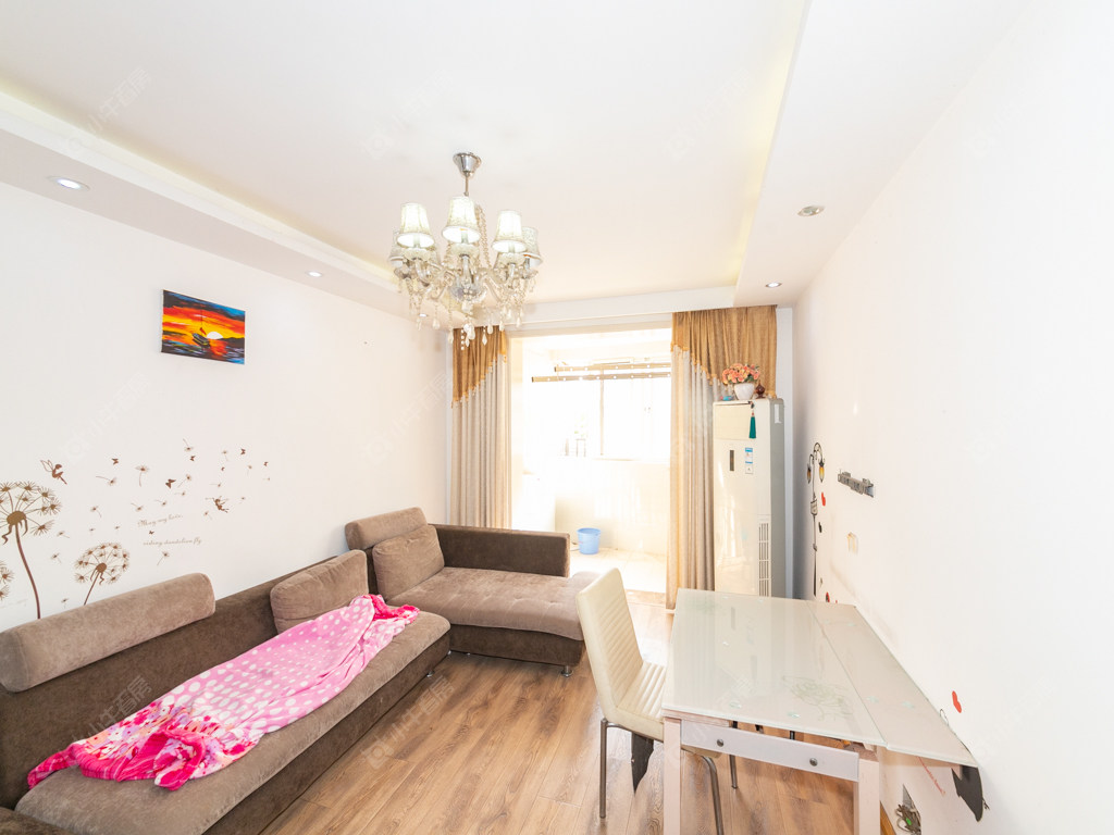 常州新龙花苑东区在售二手房源室内图_小牛看房