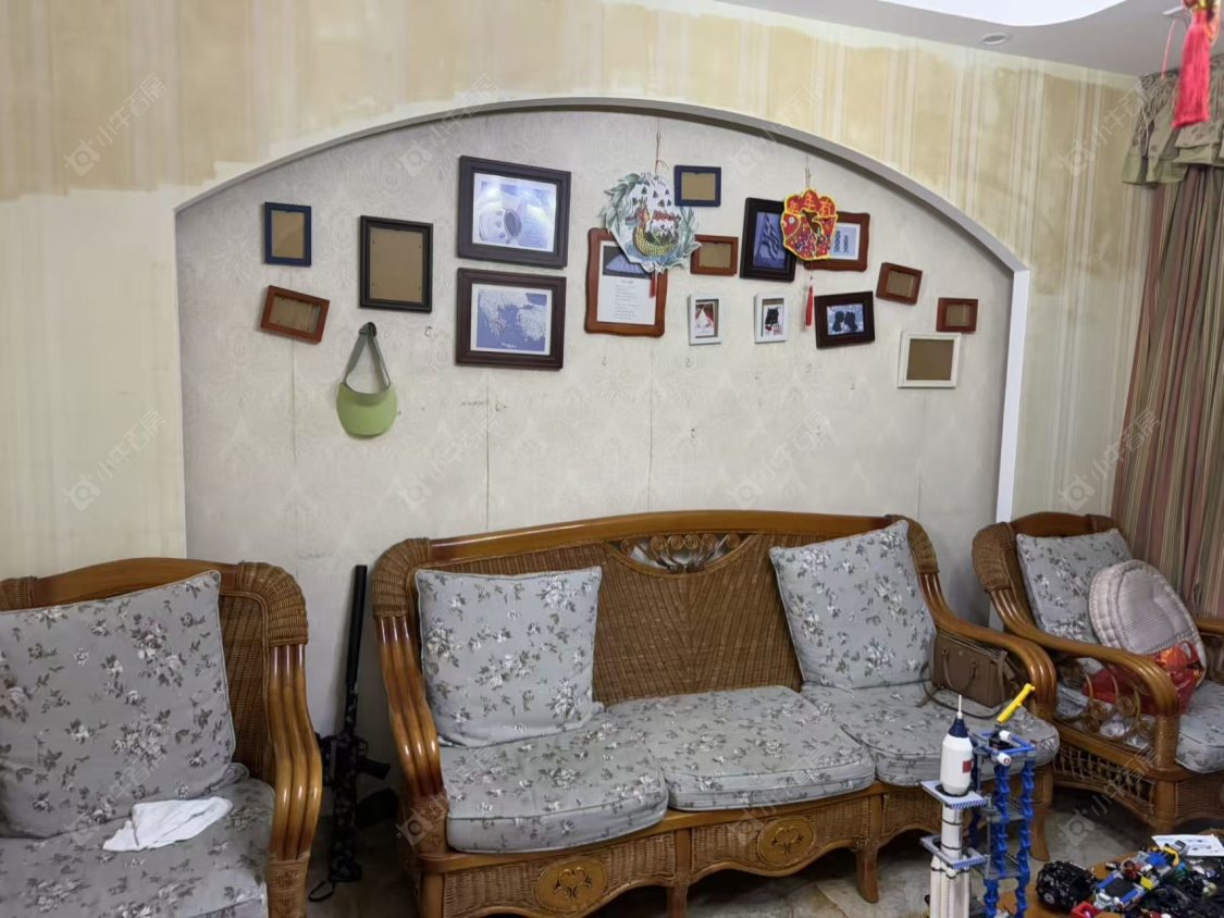 常州世茂香槟湖一期租房_小牛看房