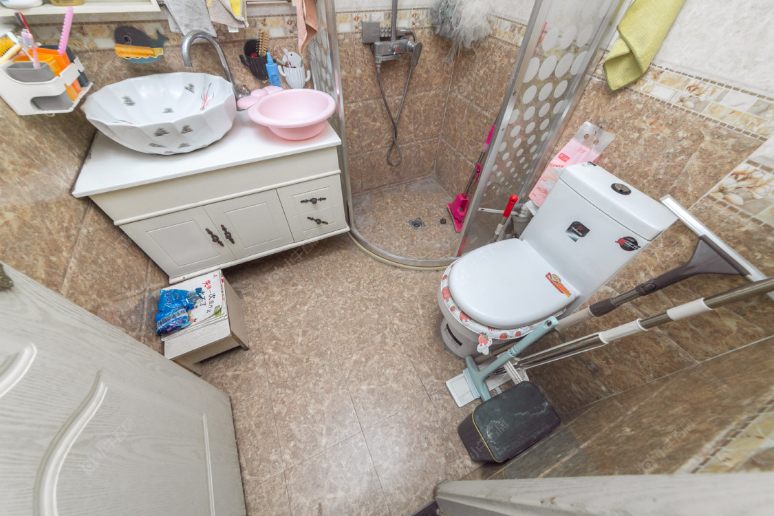 常州荣亨逸都在售二手房源室内图_小牛看房