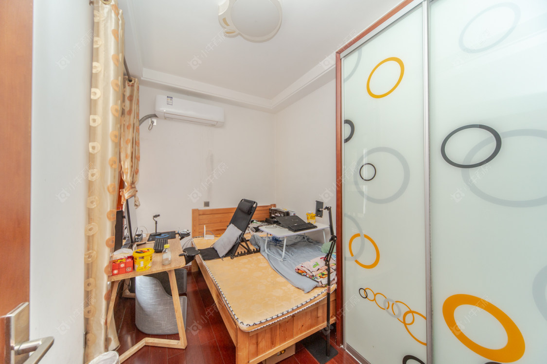 世茂香槟湖一期房源室内图 常州世茂香槟湖一期在售二手房源室内图_小牛看房