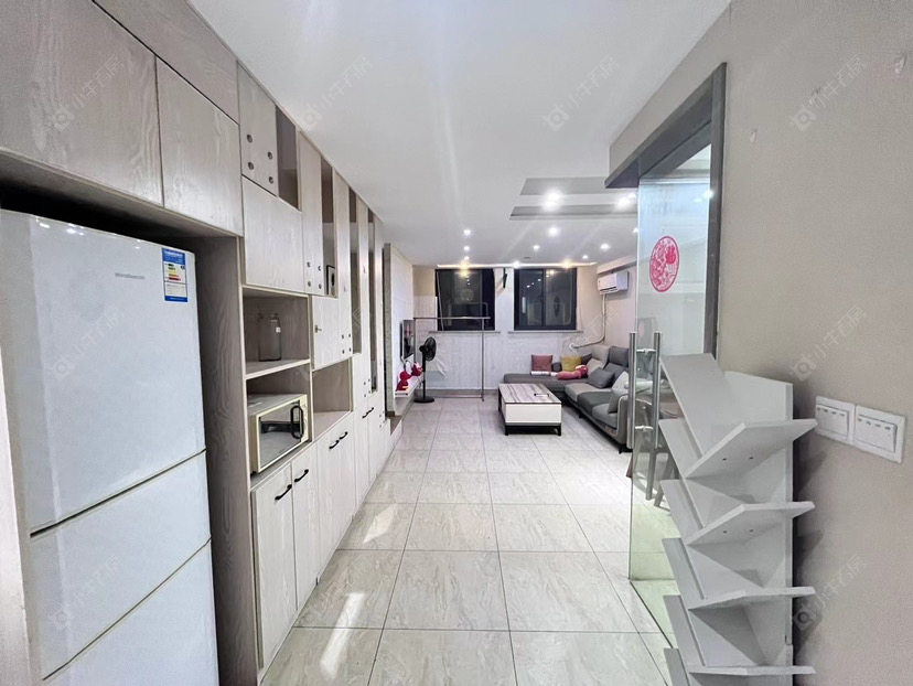 常州亚泰财富中心在租房源室内图_小牛看房