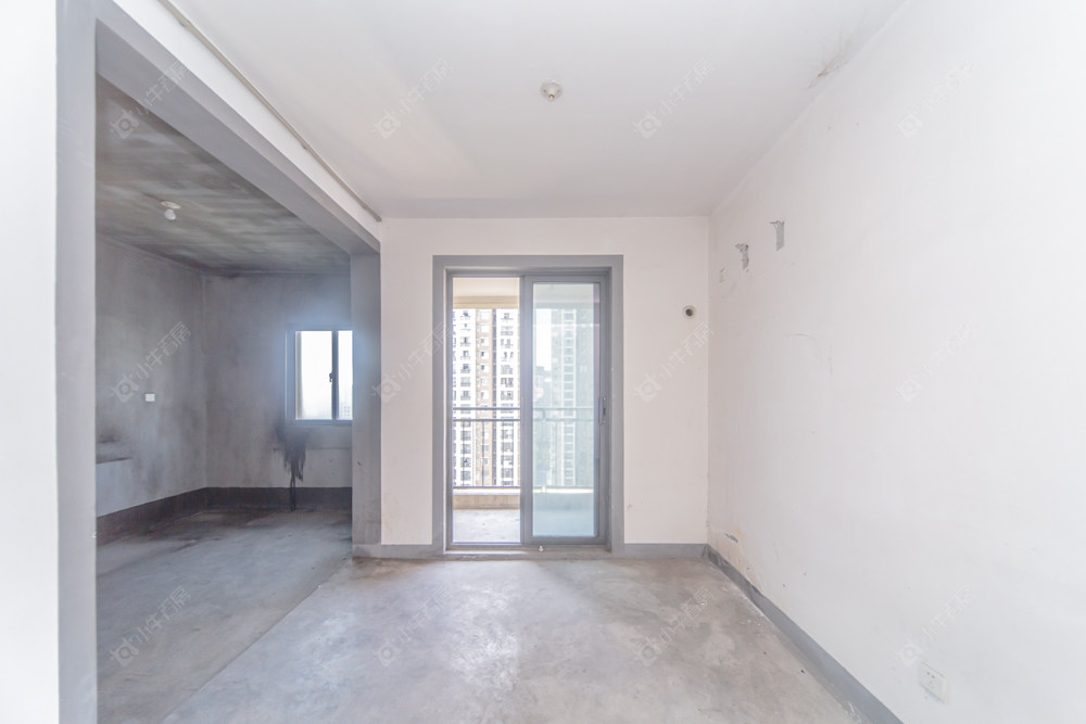 常州世茂香槟湖二期在售二手房源室内图_小牛看房