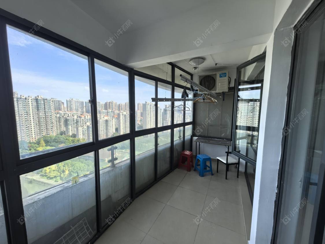 常州万泽大厦在租房源室内图_小牛看房