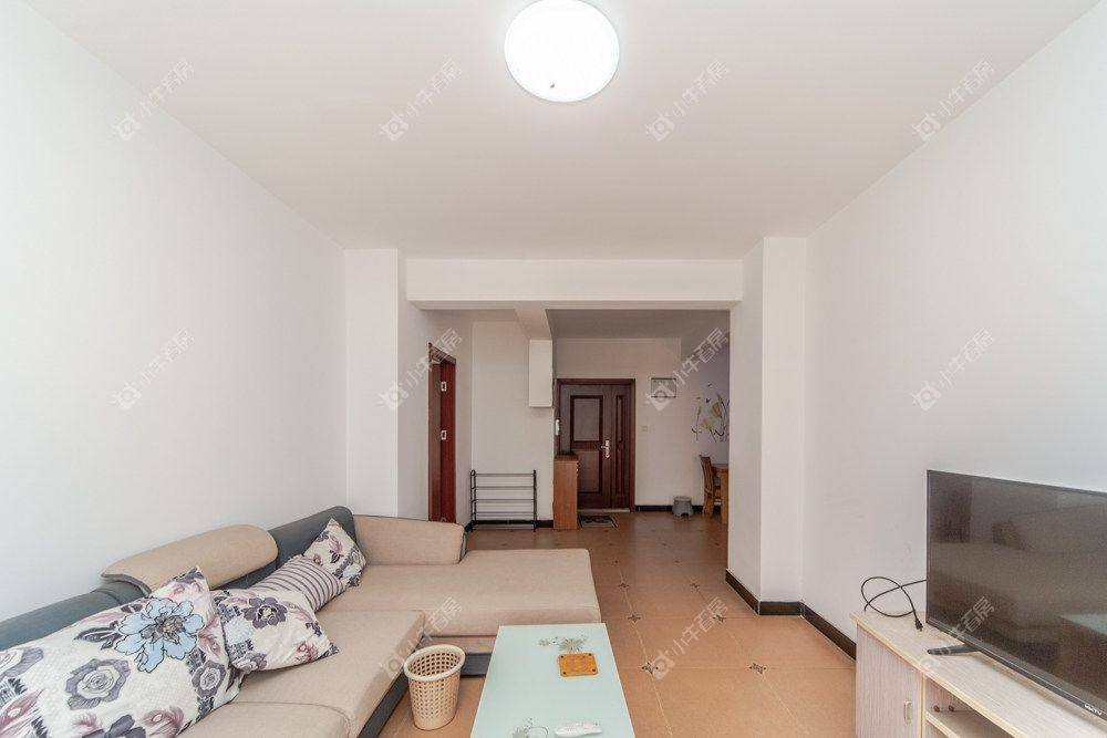 常州世茂香槟湖二期在租房源室内图_小牛看房