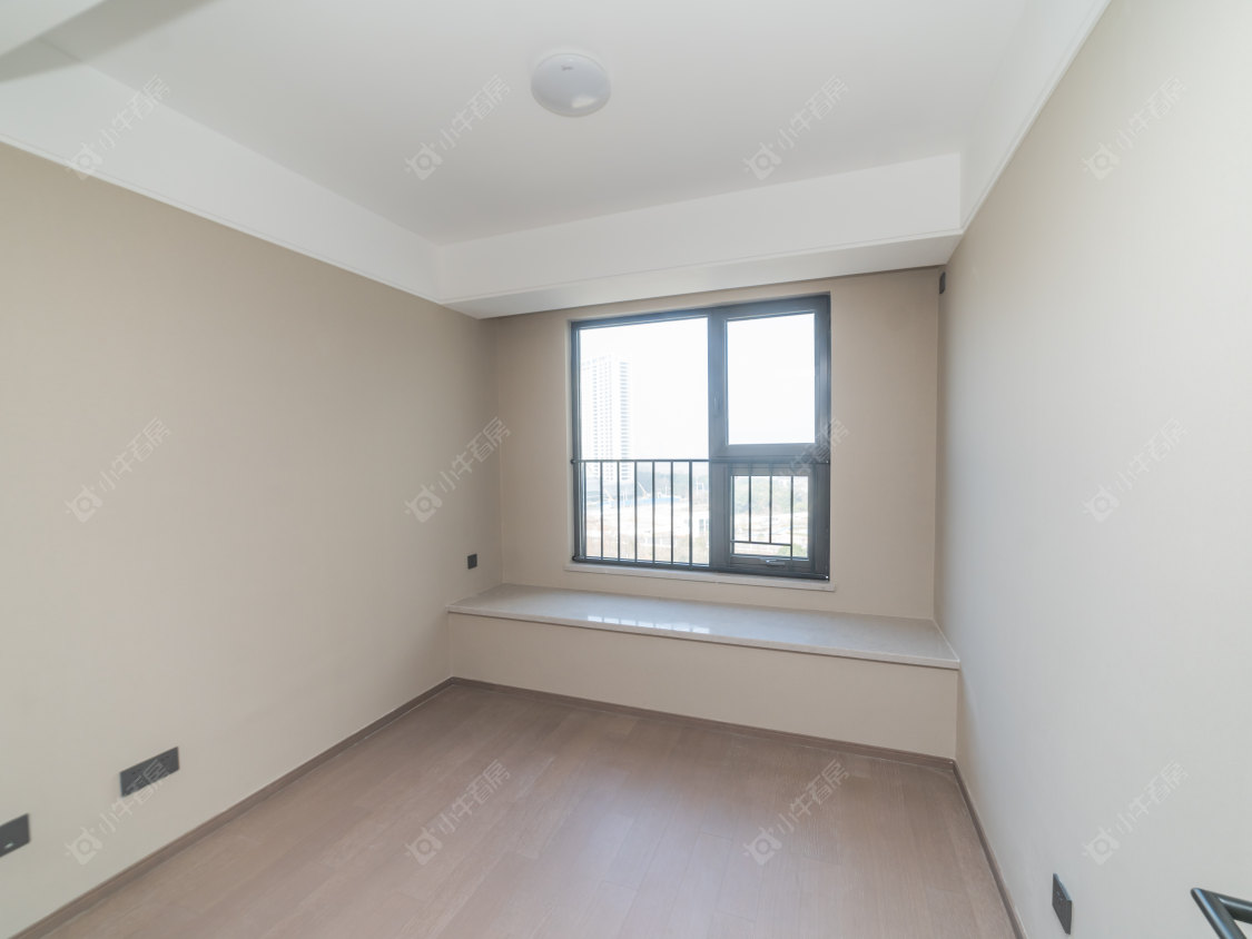 常州美的世茂云筑在售二手房源室内图_小牛看房