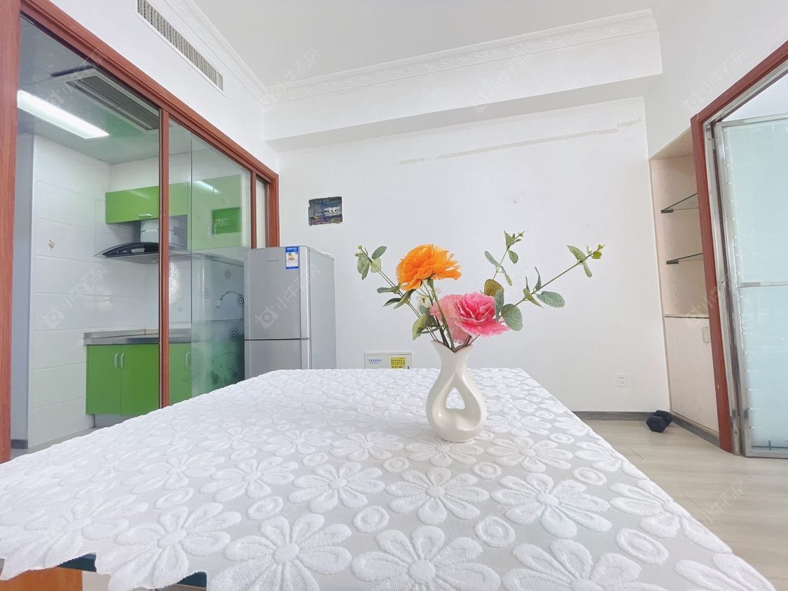 常州亚泰财富中心在租房源室内图_小牛看房