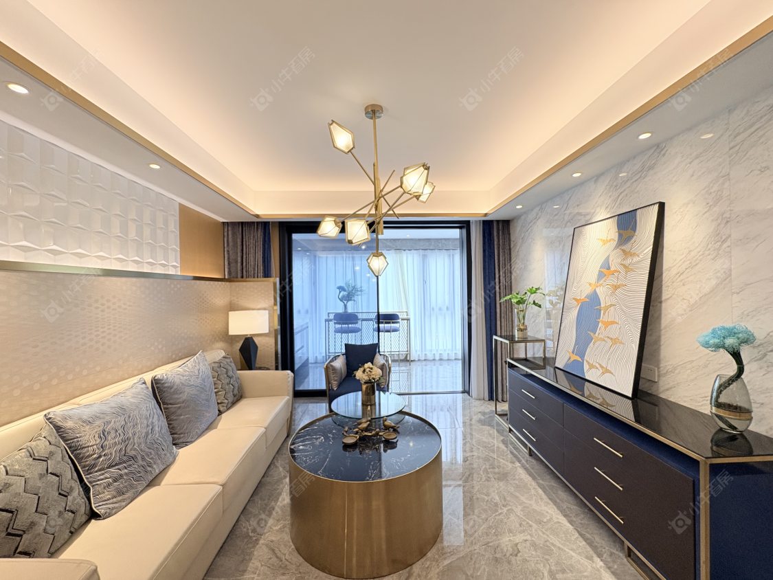 丹阳珑蟠里在售二手房源室内图_小牛看房